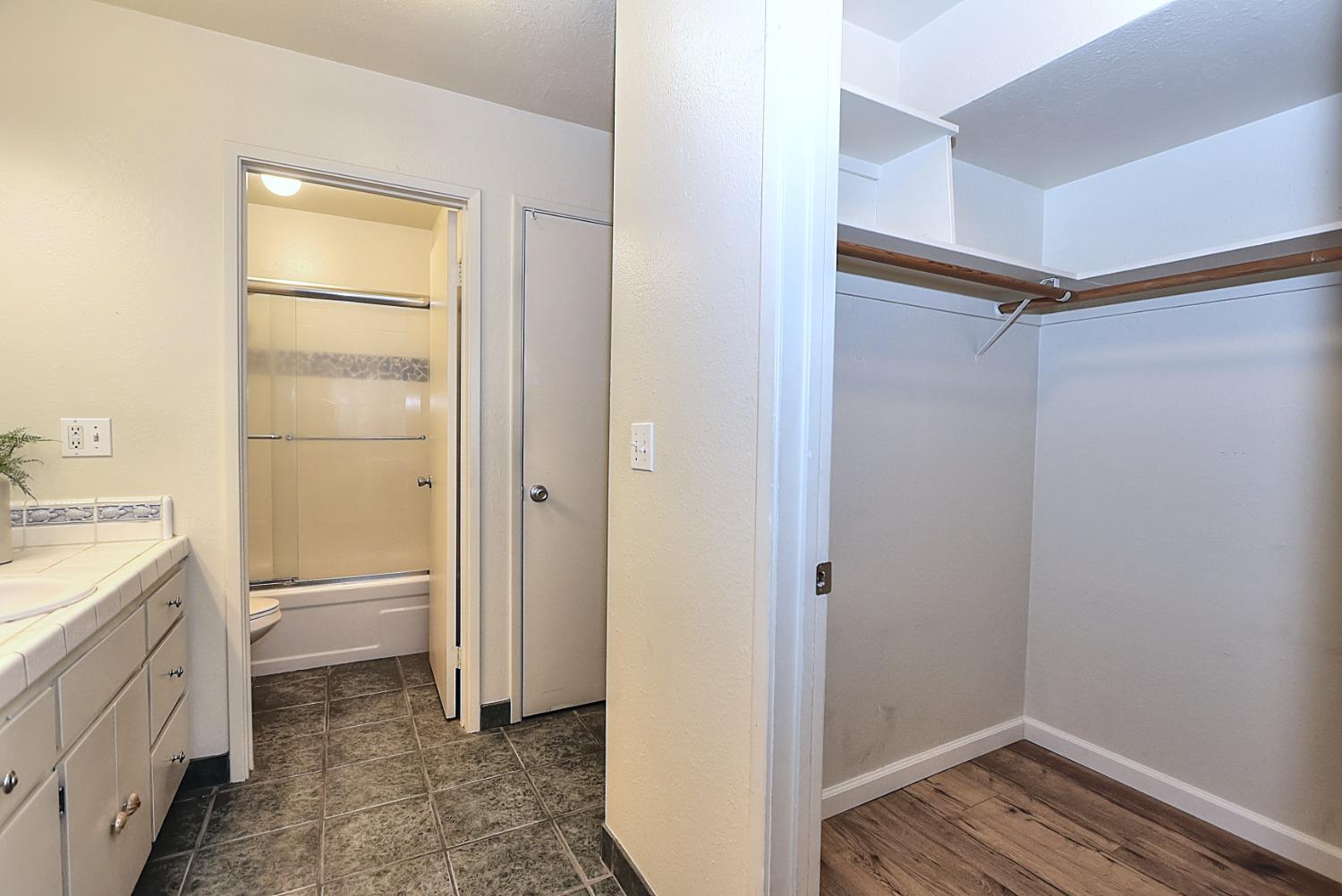 Detail Gallery Image 24 of 59 For 2950 Marconi Ave #108,  Sacramento,  CA 95821 - 1 Beds | 1 Baths