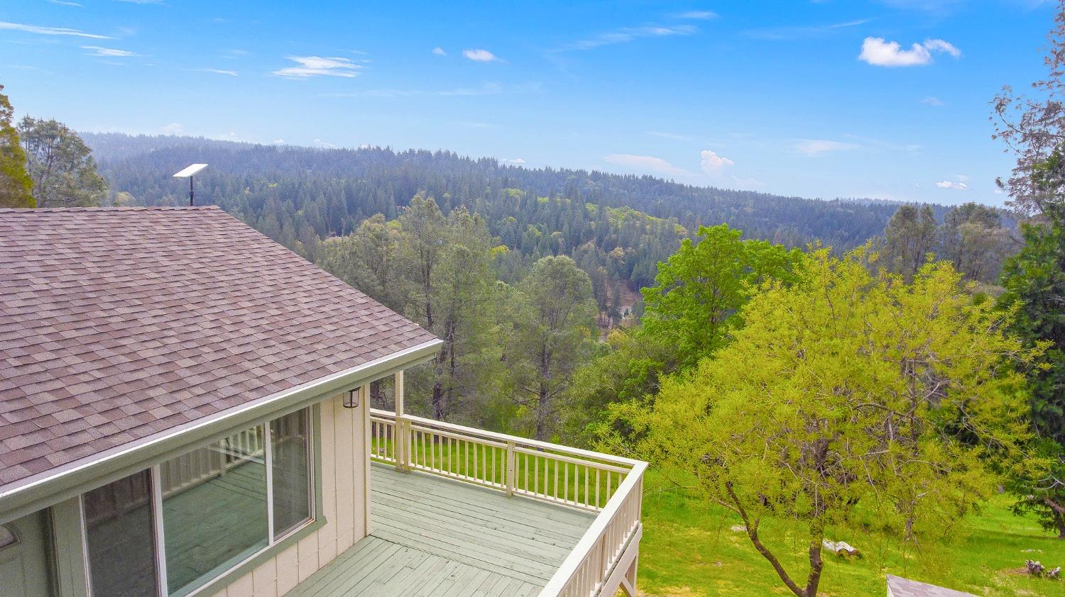 Detail Gallery Image 2 of 33 For 5301 Five Spot Rd, Pollock Pines,  CA 95726 - 2 Beds | 2/1 Baths
