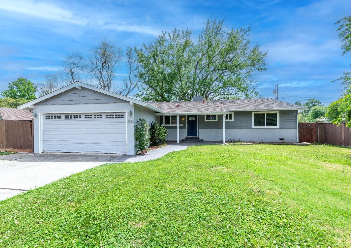 Photo of 7420 Westgate Dr in Citrus Heights, CA