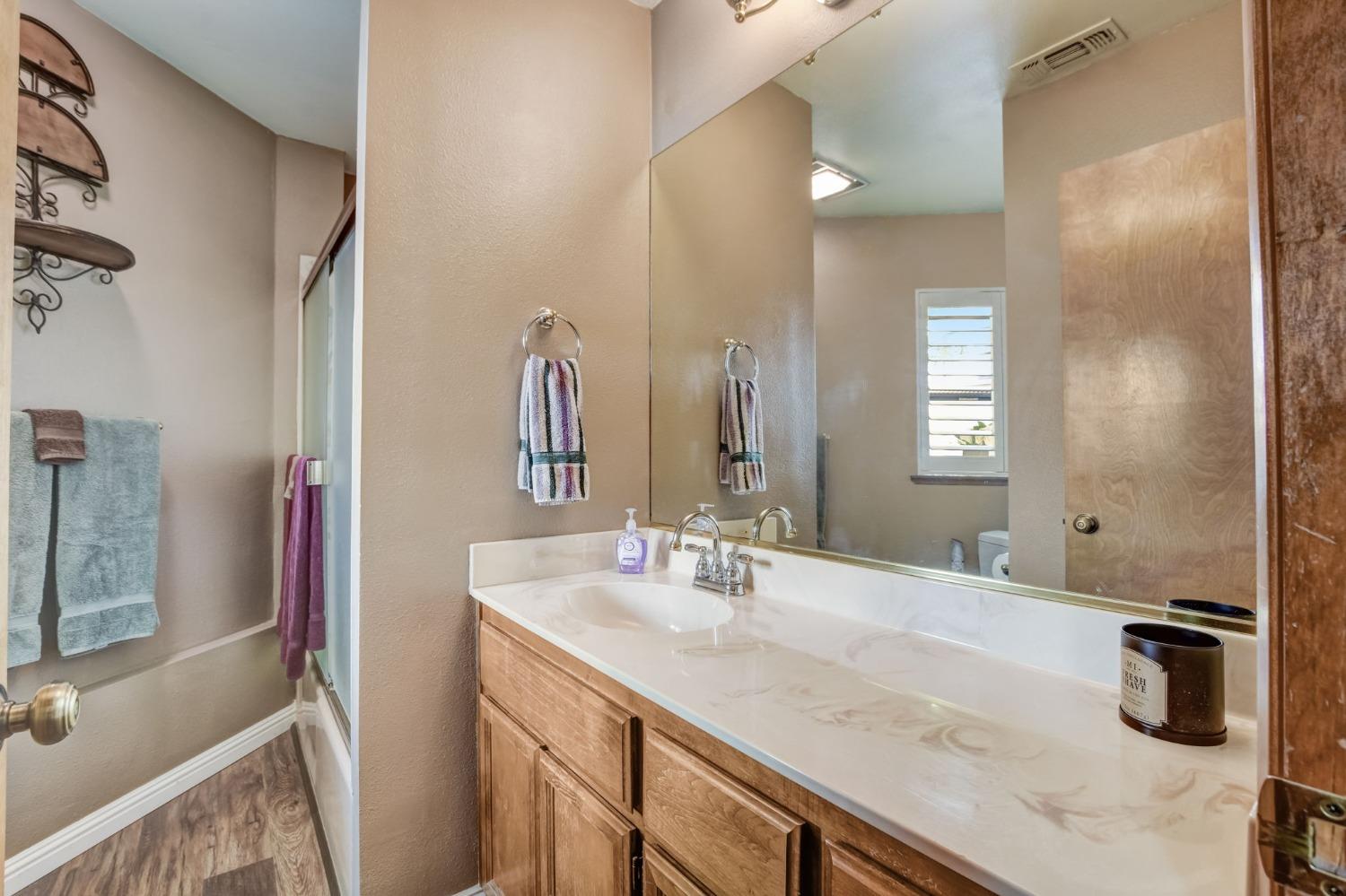 Detail Gallery Image 19 of 46 For 6175 Viewridge Dr, Auburn,  CA 95602 - 2 Beds | 2 Baths