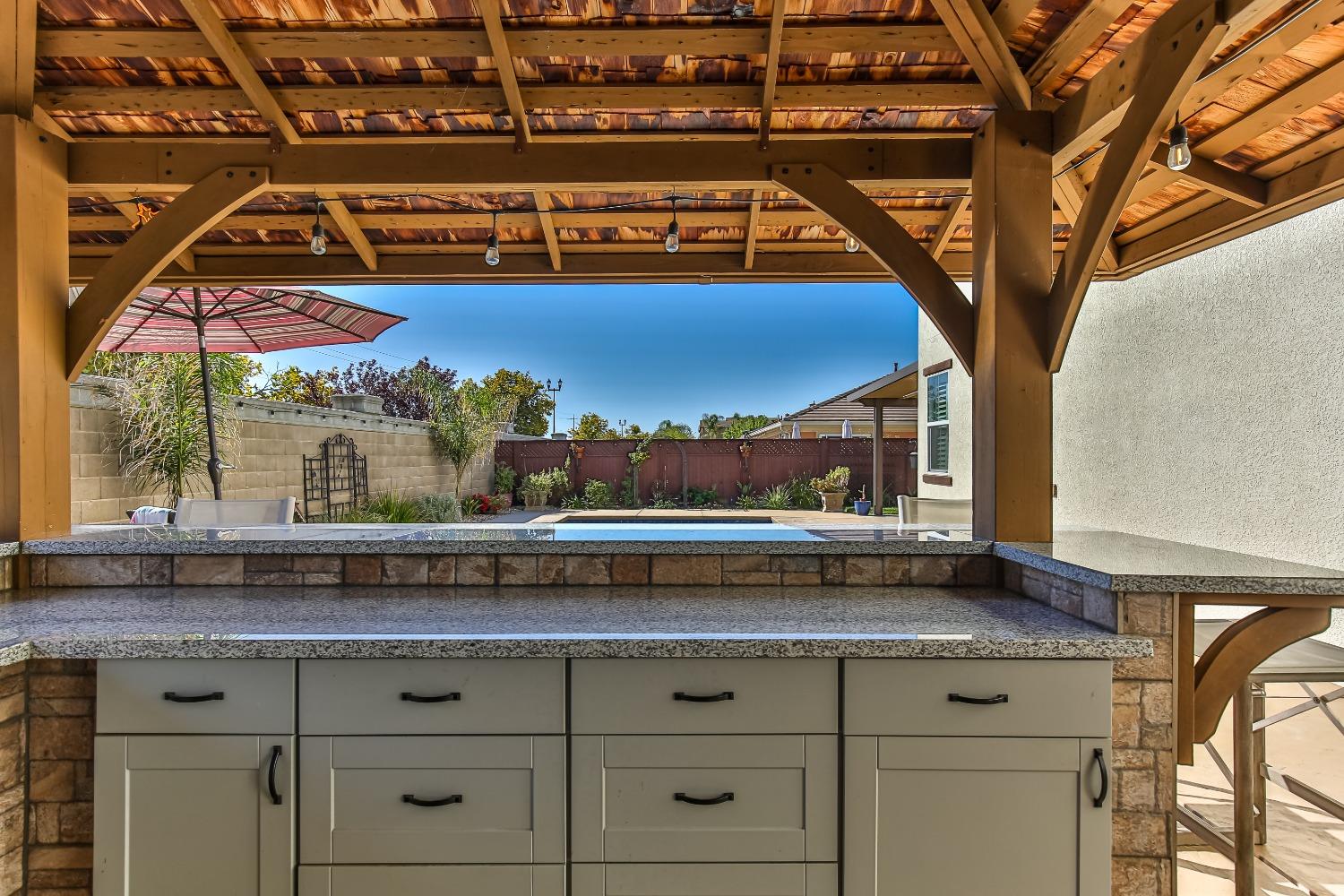 Detail Gallery Image 71 of 84 For 2800 Shinn Ct, Woodland,  CA 95776 - 4 Beds | 2/1 Baths