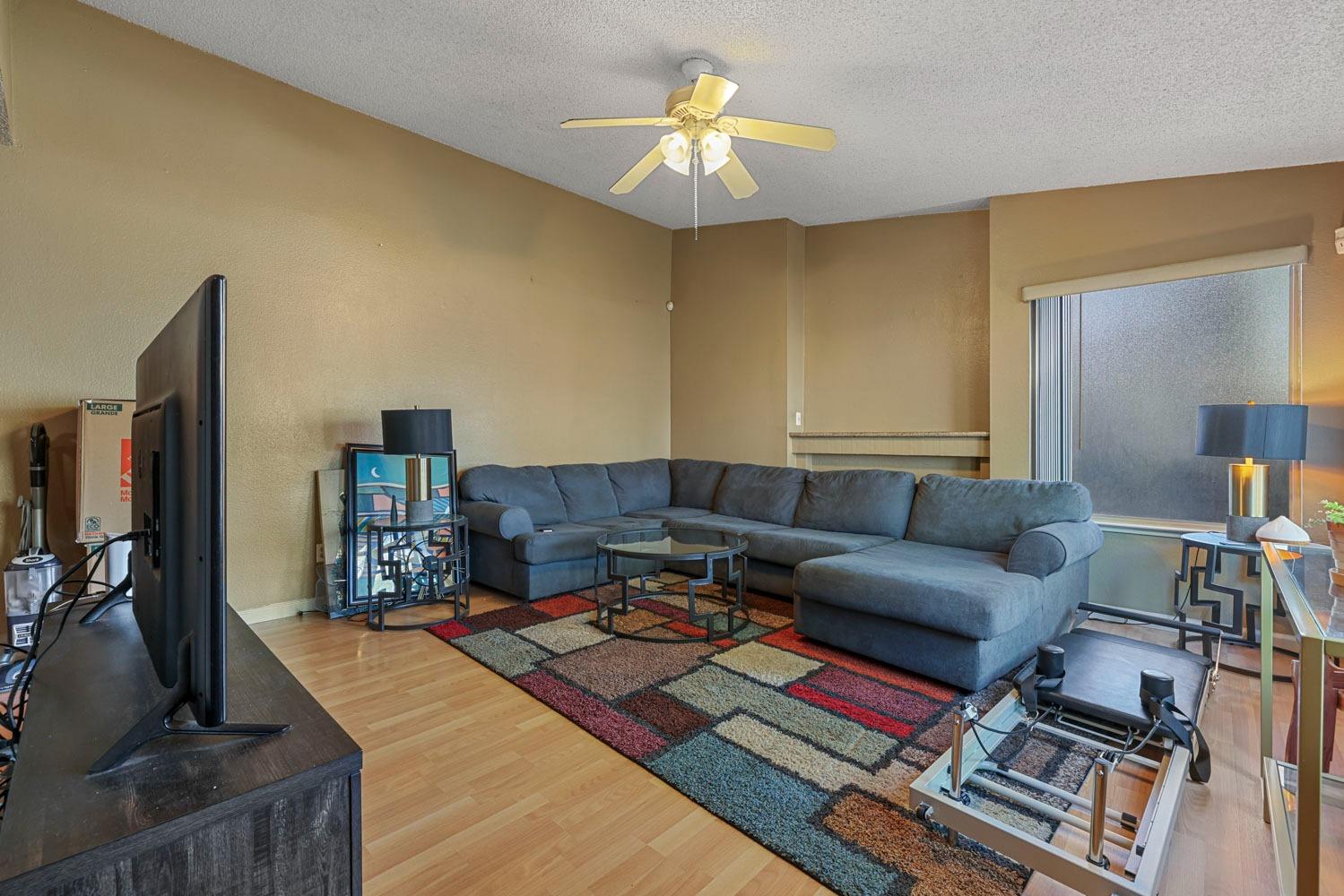 Detail Gallery Image 7 of 29 For 1313 Floyd Ave #107,  Modesto,  CA 95355 - 2 Beds | 1 Baths