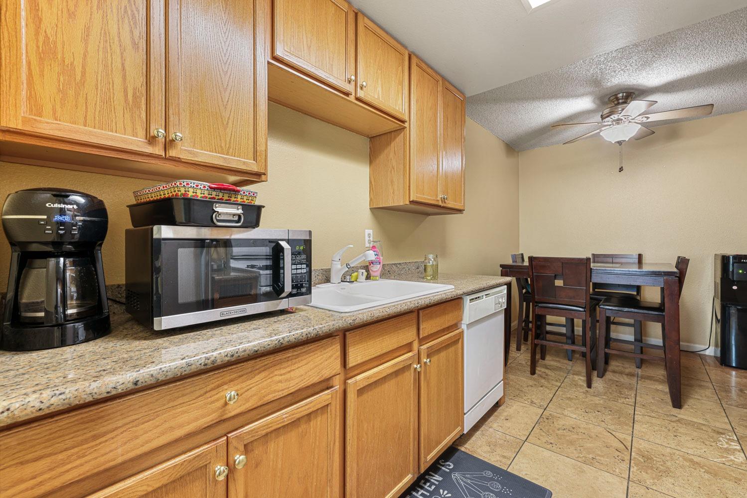 Detail Gallery Image 15 of 29 For 1313 Floyd Ave #107,  Modesto,  CA 95355 - 2 Beds | 1 Baths