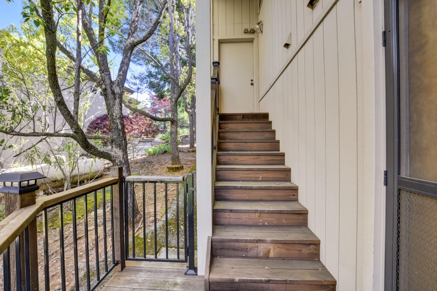 Detail Gallery Image 30 of 46 For 6175 Viewridge Dr, Auburn,  CA 95602 - 2 Beds | 2 Baths