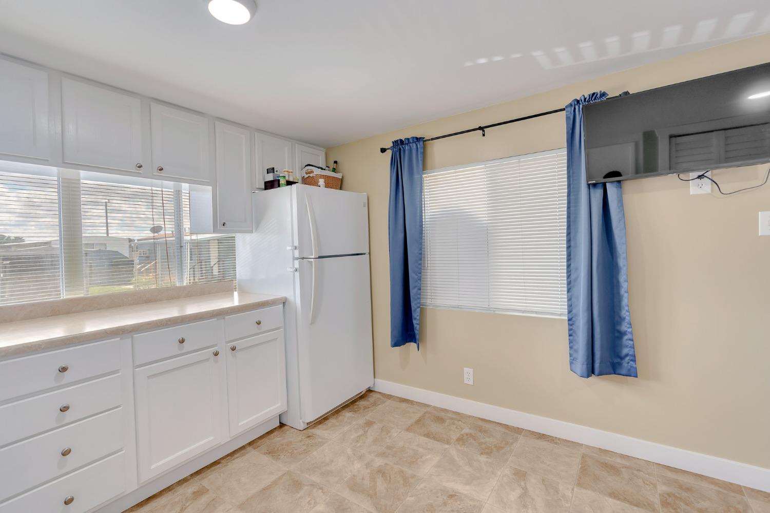 Detail Gallery Image 20 of 52 For 2151 E Pacheco Blvd 69, Los Banos,  CA 93635 - 2 Beds | 1 Baths