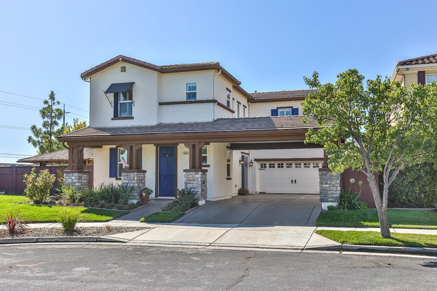 Detail Gallery Image 1 of 84 For 2800 Shinn Ct, Woodland,  CA 95776 - 4 Beds | 2/1 Baths