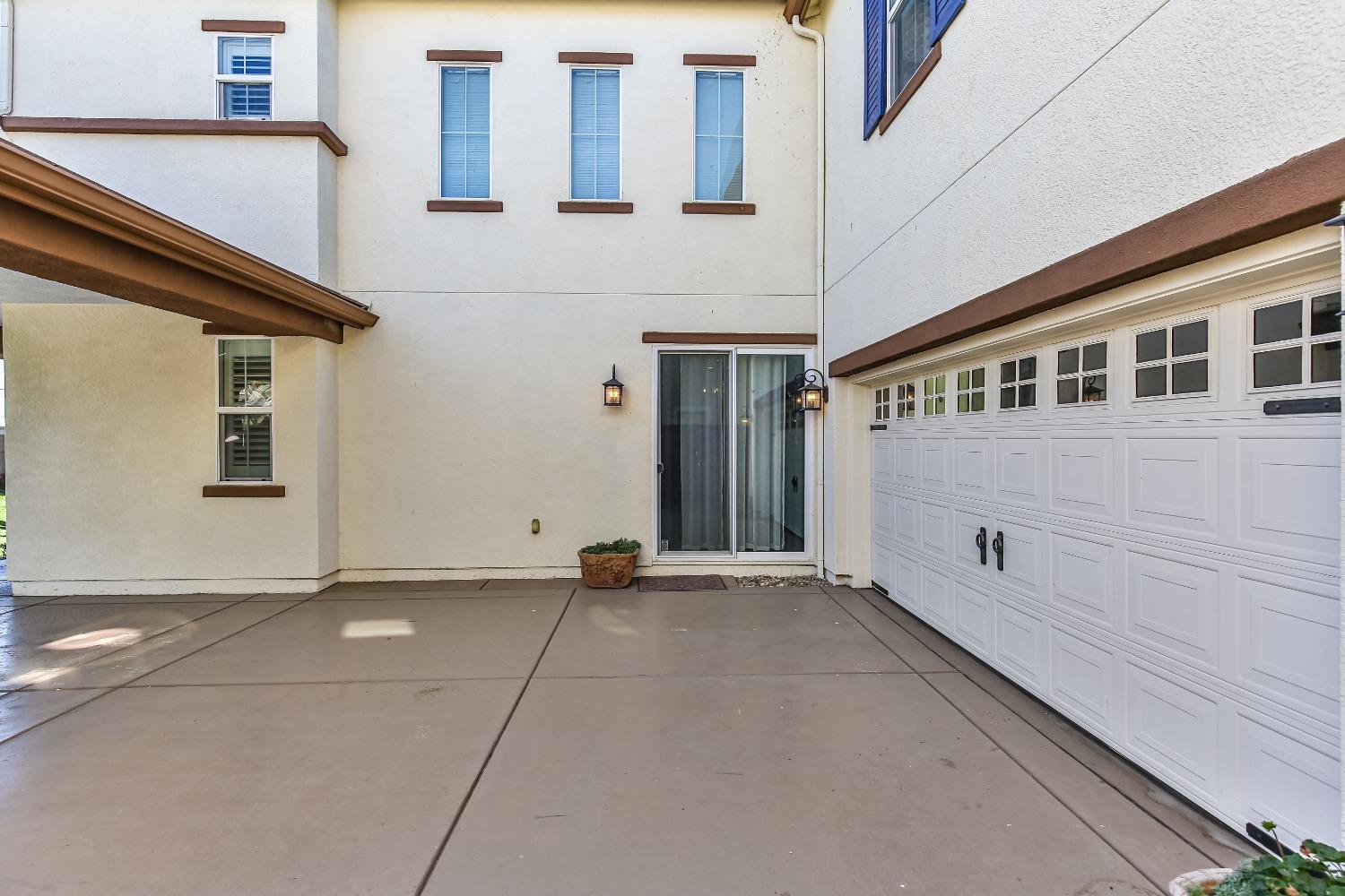 Detail Gallery Image 6 of 84 For 2800 Shinn Ct, Woodland,  CA 95776 - 4 Beds | 2/1 Baths