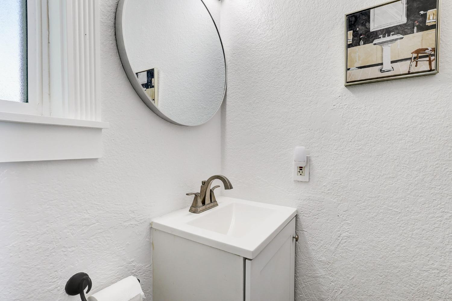 Detail Gallery Image 23 of 37 For 982 Sequoia Blvd, Tracy,  CA 95376 - 2 Beds | 1 Baths