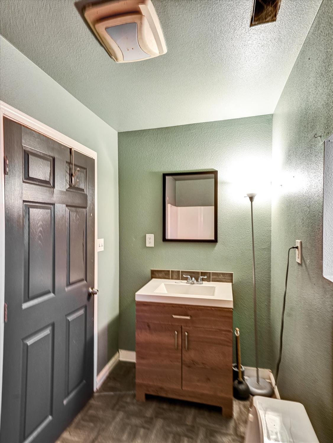Detail Gallery Image 10 of 27 For 3205 Sierra St, Riverbank,  CA 95367 - 2 Beds | 1 Baths