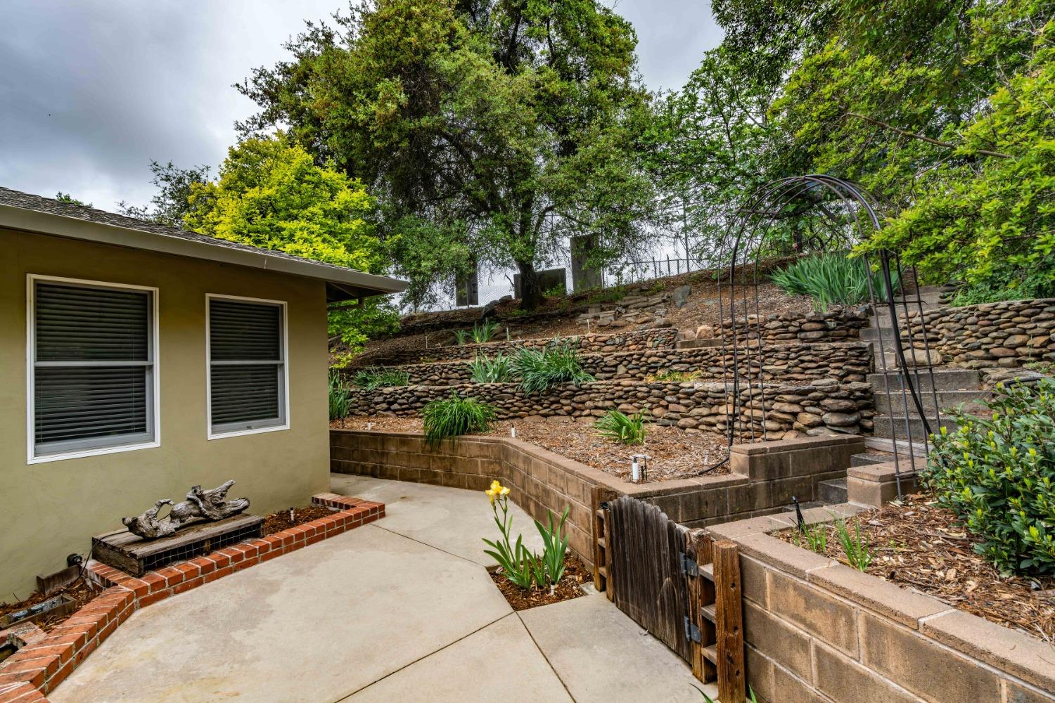 Detail Gallery Image 65 of 76 For 251 Oak Ct, Sutter Creek,  CA 95685 - 3 Beds | 2 Baths
