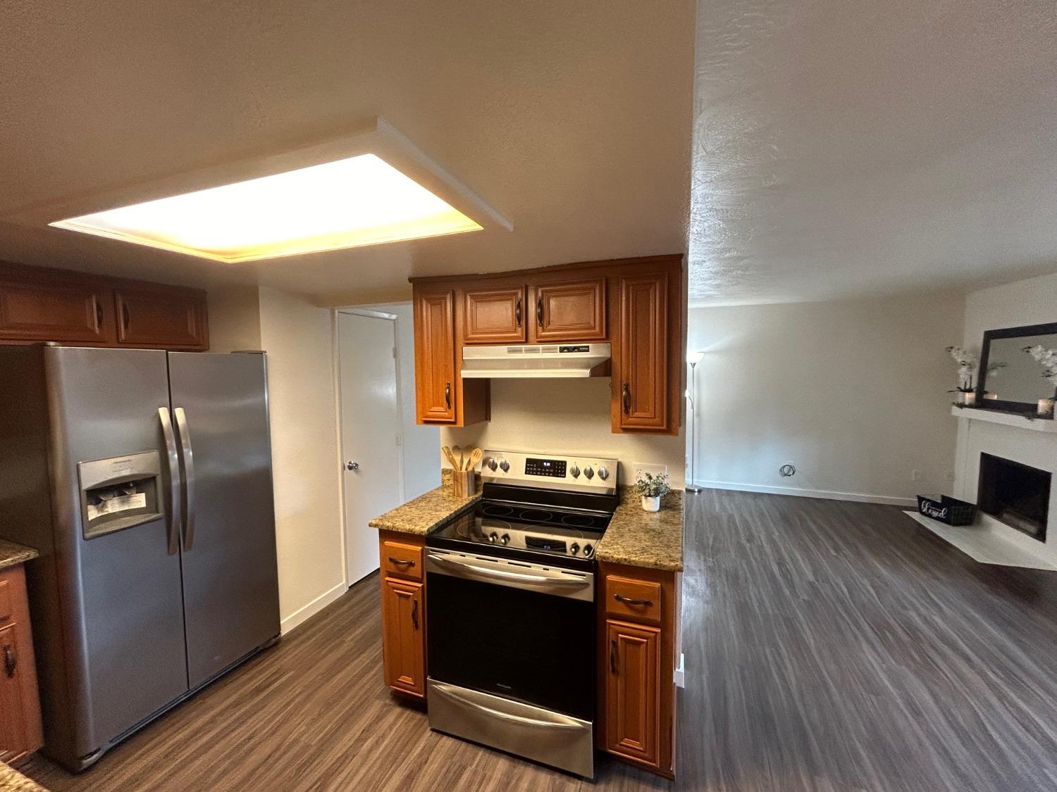 Detail Gallery Image 14 of 67 For 3700 Tully Rd #57,  Modesto,  CA 95356 - 1 Beds | 1 Baths