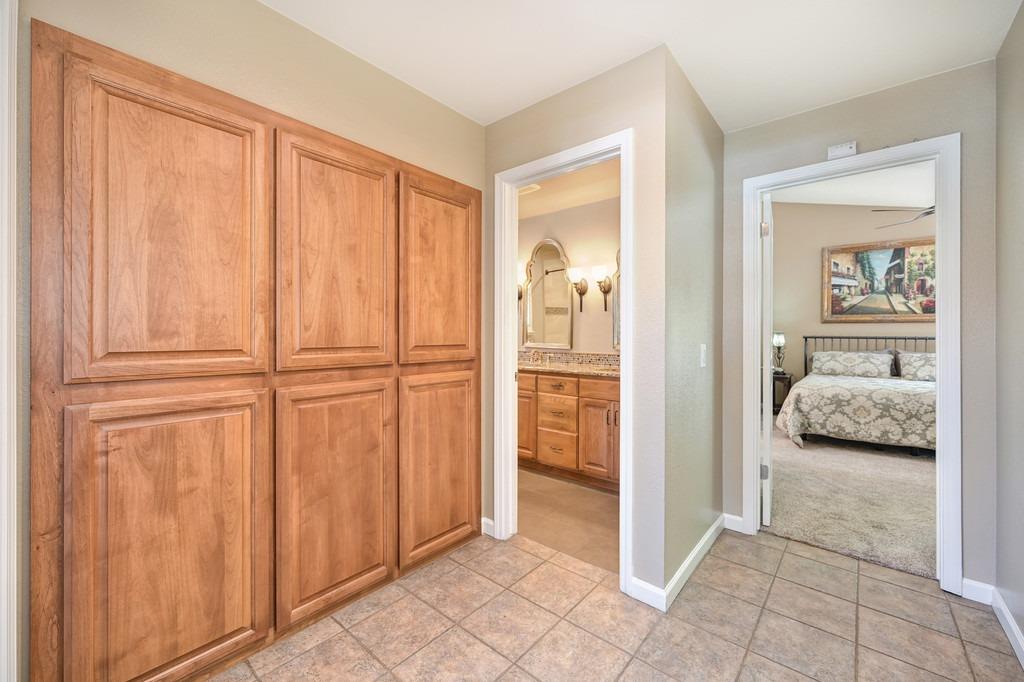 Detail Gallery Image 33 of 61 For 1309 Meadowvista Way, Roseville,  CA 95661 - 3 Beds | 2 Baths