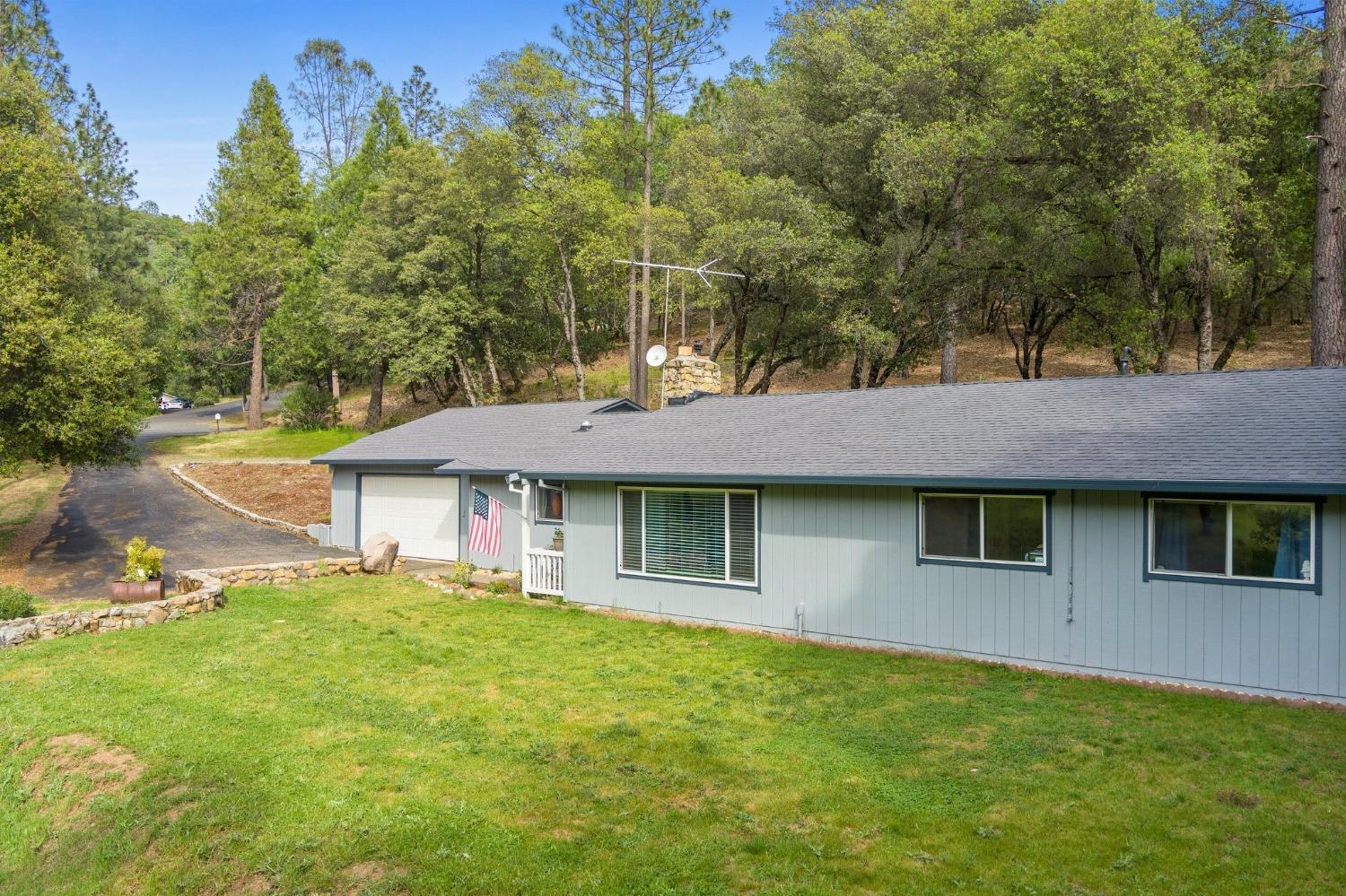 Detail Gallery Image 42 of 42 For 3855 Nugget Ln, Placerville,  CA 95667 - 3 Beds | 2 Baths