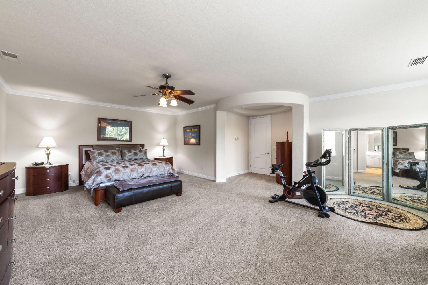 Detail Gallery Image 34 of 57 For 3955 Crystal Downs Ct, Roseville,  CA 95747 - 4 Beds | 3/1 Baths