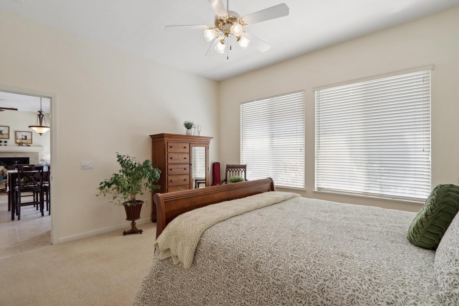 Detail Gallery Image 29 of 82 For 237 Mill Valley Cir, Sacramento,  CA 95835 - 2 Beds | 2 Baths