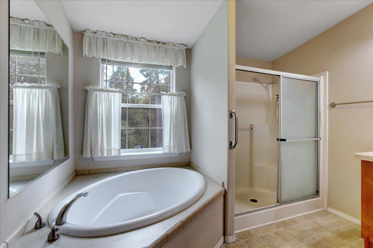 Detail Gallery Image 21 of 29 For 12696 Newtown Rd, Nevada City,  CA 95959 - 4 Beds | 2/1 Baths