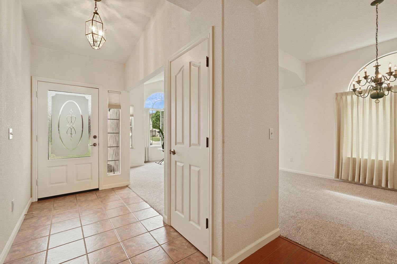 Detail Gallery Image 15 of 46 For 9735 Deep Water Ln, Stockton,  CA 95219 - 4 Beds | 2 Baths