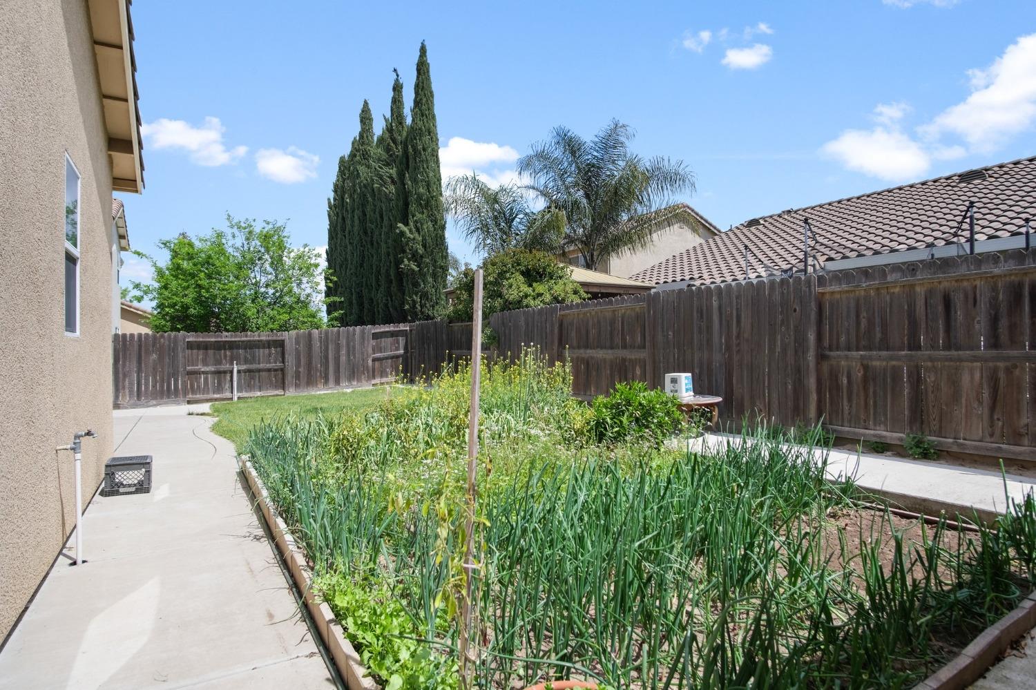 Detail Gallery Image 25 of 28 For 1656 Vieira St, Livingston,  CA 95334 - 3 Beds | 2 Baths