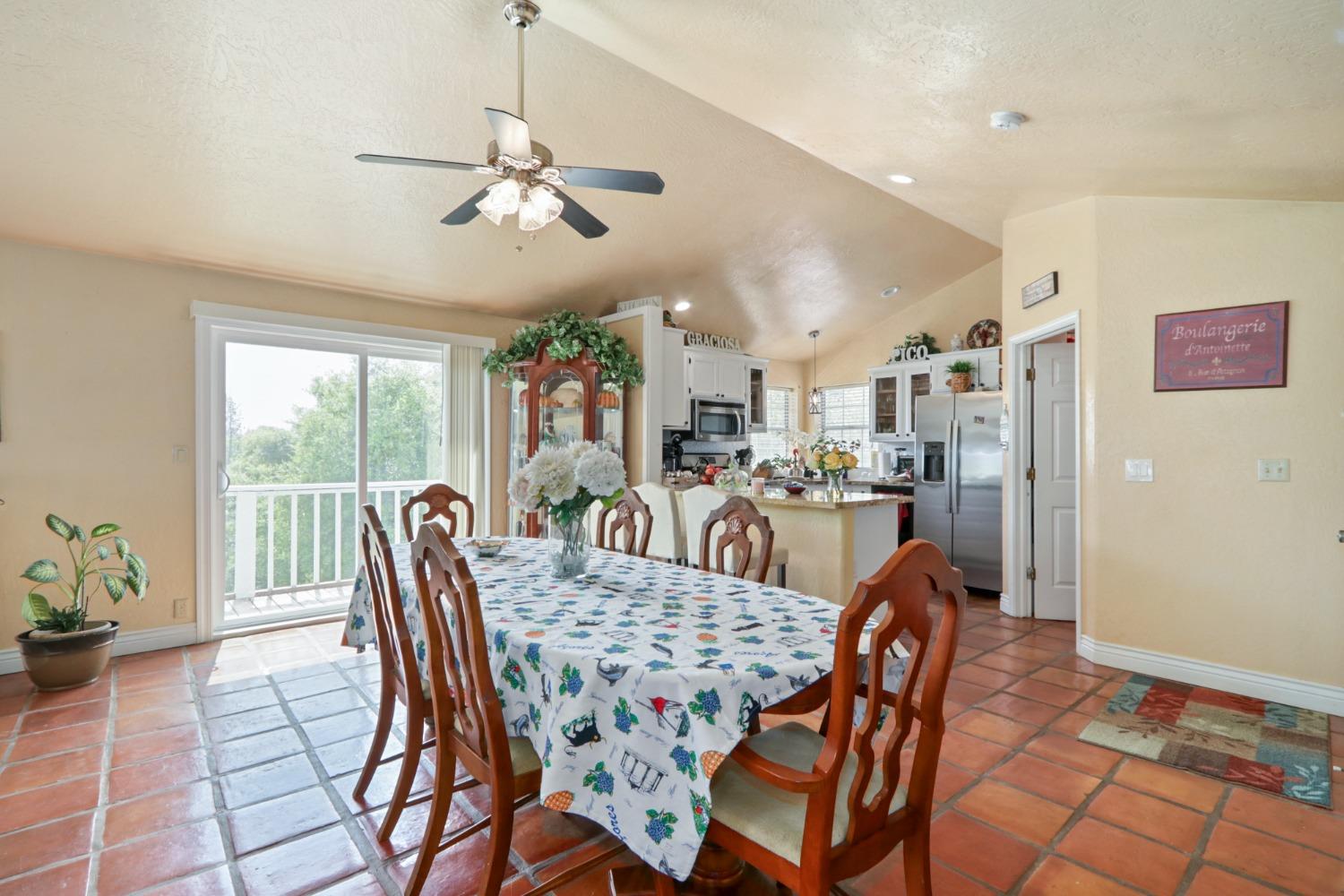 Detail Gallery Image 13 of 87 For 3200 Horseshoe Bend Rd, Somerset,  CA 95684 - 3 Beds | 2 Baths