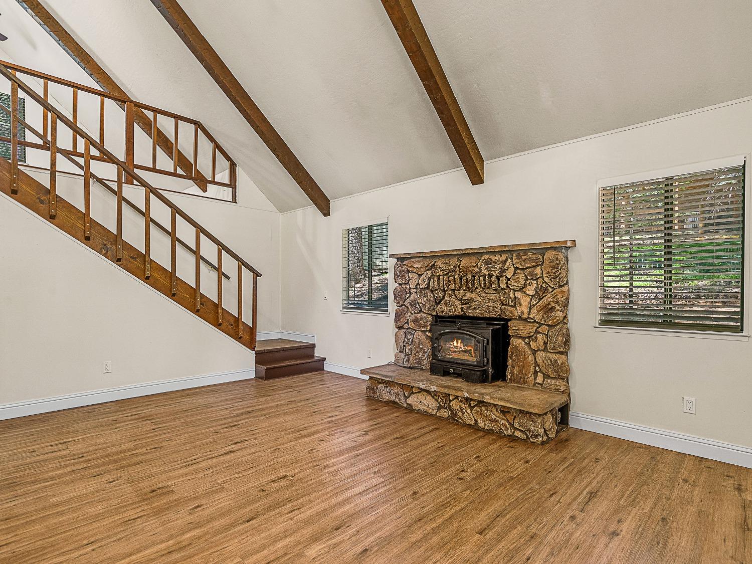 Detail Gallery Image 13 of 36 For 3241 Amber Trl, Pollock Pines,  CA 95726 - 3 Beds | 2 Baths