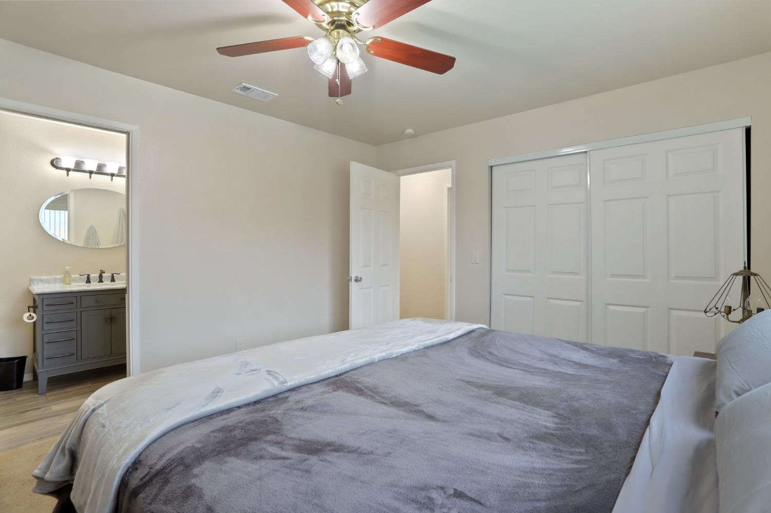 Detail Gallery Image 23 of 45 For 329 Almond Dr, Lodi,  CA 95240 - 3 Beds | 2 Baths