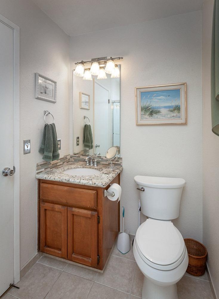 Detail Gallery Image 34 of 48 For 220 Palomar Dr, Lodi,  CA 95242 - 3 Beds | 2 Baths