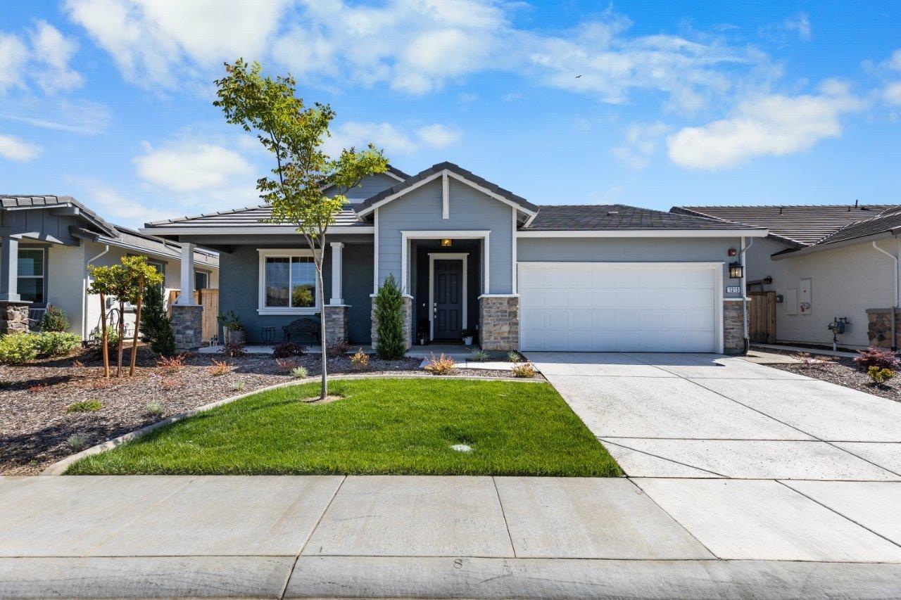 Photo of 1215 Cascade Wy in Lincoln, CA