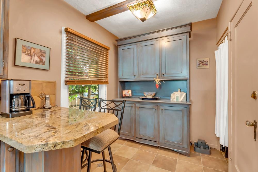 Detail Gallery Image 15 of 31 For 2032 4th Ave, Sacramento,  CA 95818 - 3 Beds | 1/1 Baths