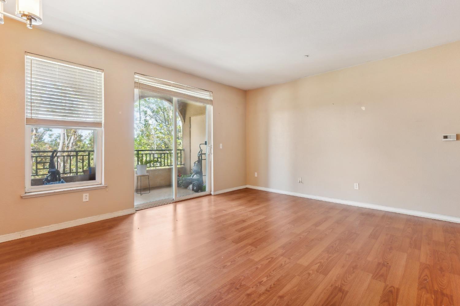 Detail Gallery Image 9 of 37 For 1445 Fruitdale Ave #319,  San Jose,  CA 95128 - 2 Beds | 2 Baths