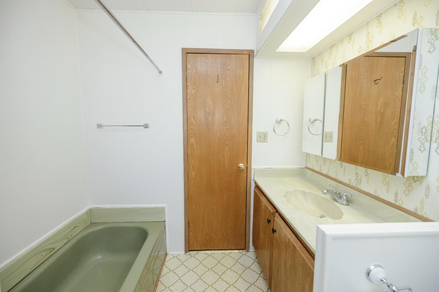 Detail Gallery Image 23 of 45 For 2505 Jackson Ave 123, Escalon,  CA 95320 - 2 Beds | 2 Baths