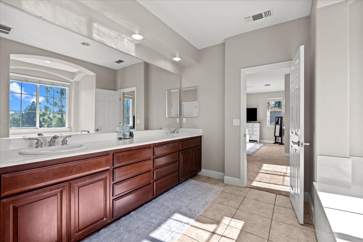 Detail Gallery Image 53 of 69 For 1589 Montrose Ln, Lincoln,  CA 95648 - 5 Beds | 4 Baths
