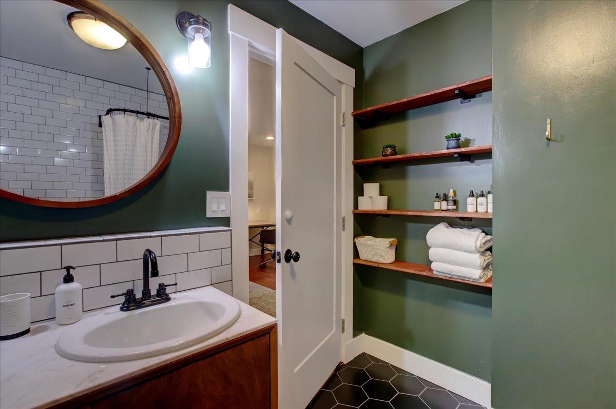 Detail Gallery Image 9 of 48 For 12329 Echo Dr, Nevada City,  CA 95959 - 3 Beds | 2 Baths