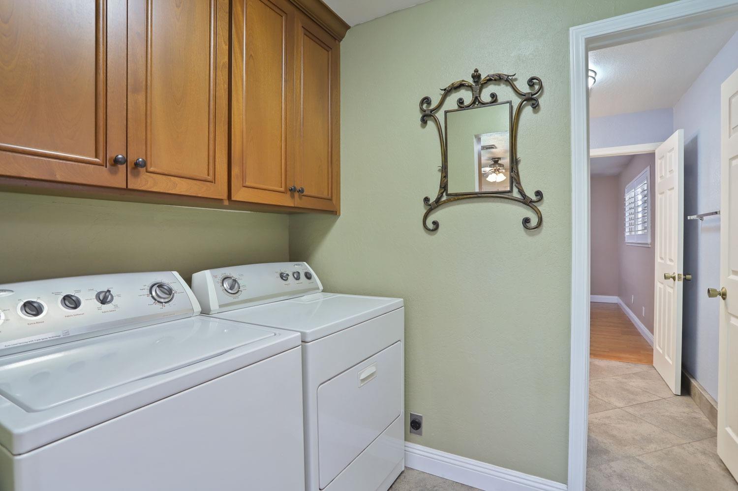 Detail Gallery Image 15 of 36 For 18 Benson Dr, Lodi,  CA 95242 - 3 Beds | 2 Baths