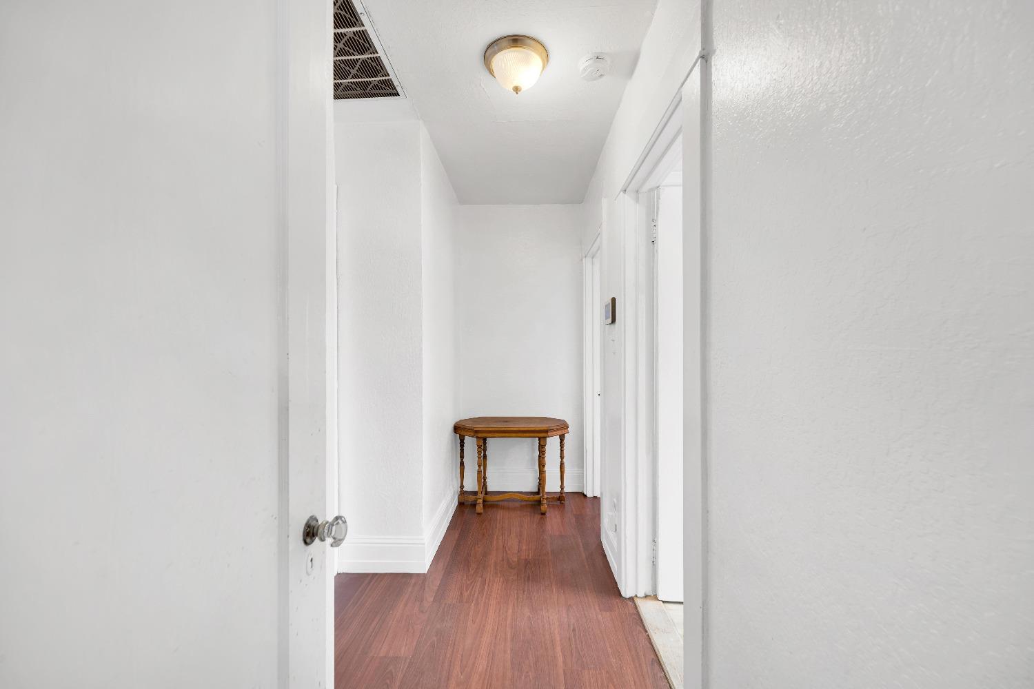 Detail Gallery Image 25 of 42 For 721 W Elm St, Stockton,  CA 95204 - 2 Beds | 1 Baths