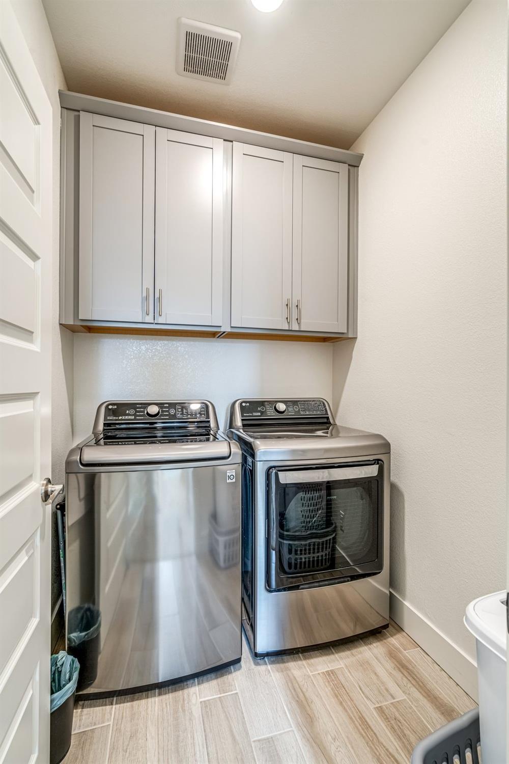 Detail Gallery Image 19 of 21 For 3777 Po River Way, Sacramento,  CA 95834 - 3 Beds | 2/1 Baths