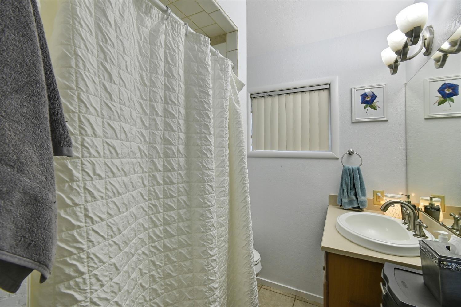 Detail Gallery Image 15 of 20 For 16265 Central St, Meridian,  CA 95957 - 2 Beds | 1 Baths