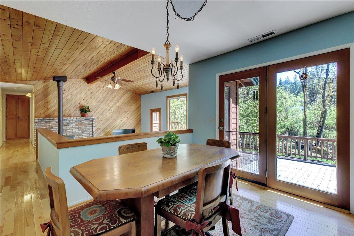 Detail Gallery Image 16 of 63 For 15205 Stinson Dr, Grass Valley,  CA 95949 - 2 Beds | 2 Baths