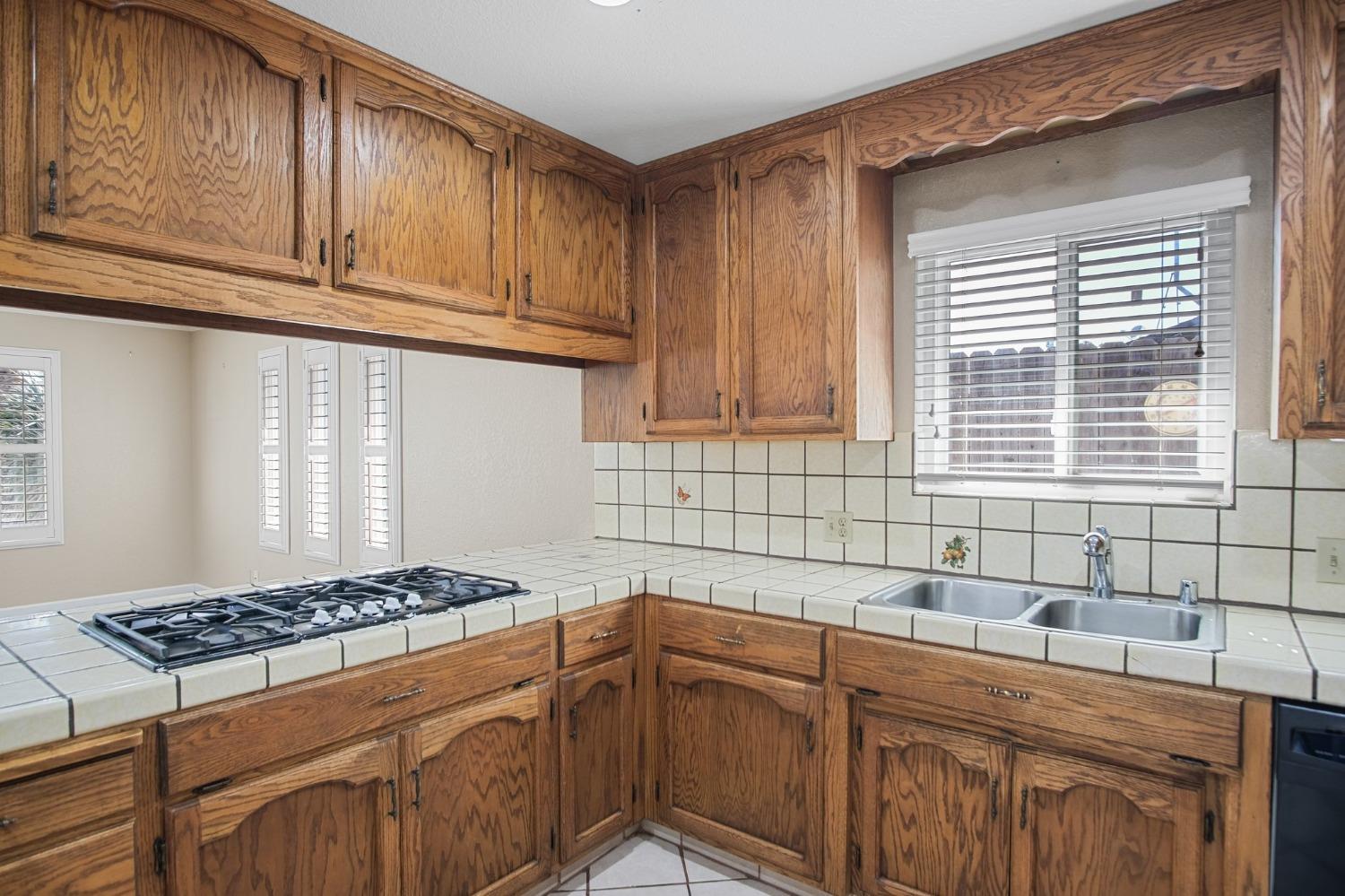 Detail Gallery Image 21 of 27 For 1489 Denise Dr, Ripon,  CA 95366 - 3 Beds | 2 Baths