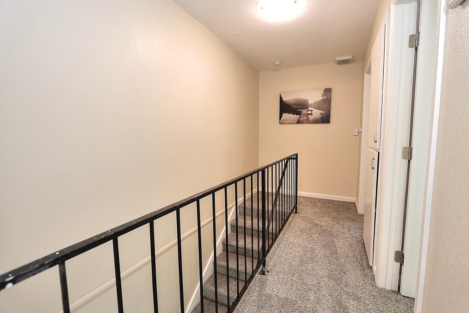 Detail Gallery Image 26 of 49 For 5702 Hillsdale, Sacramento,  CA 95842 - 2 Beds | 1 Baths