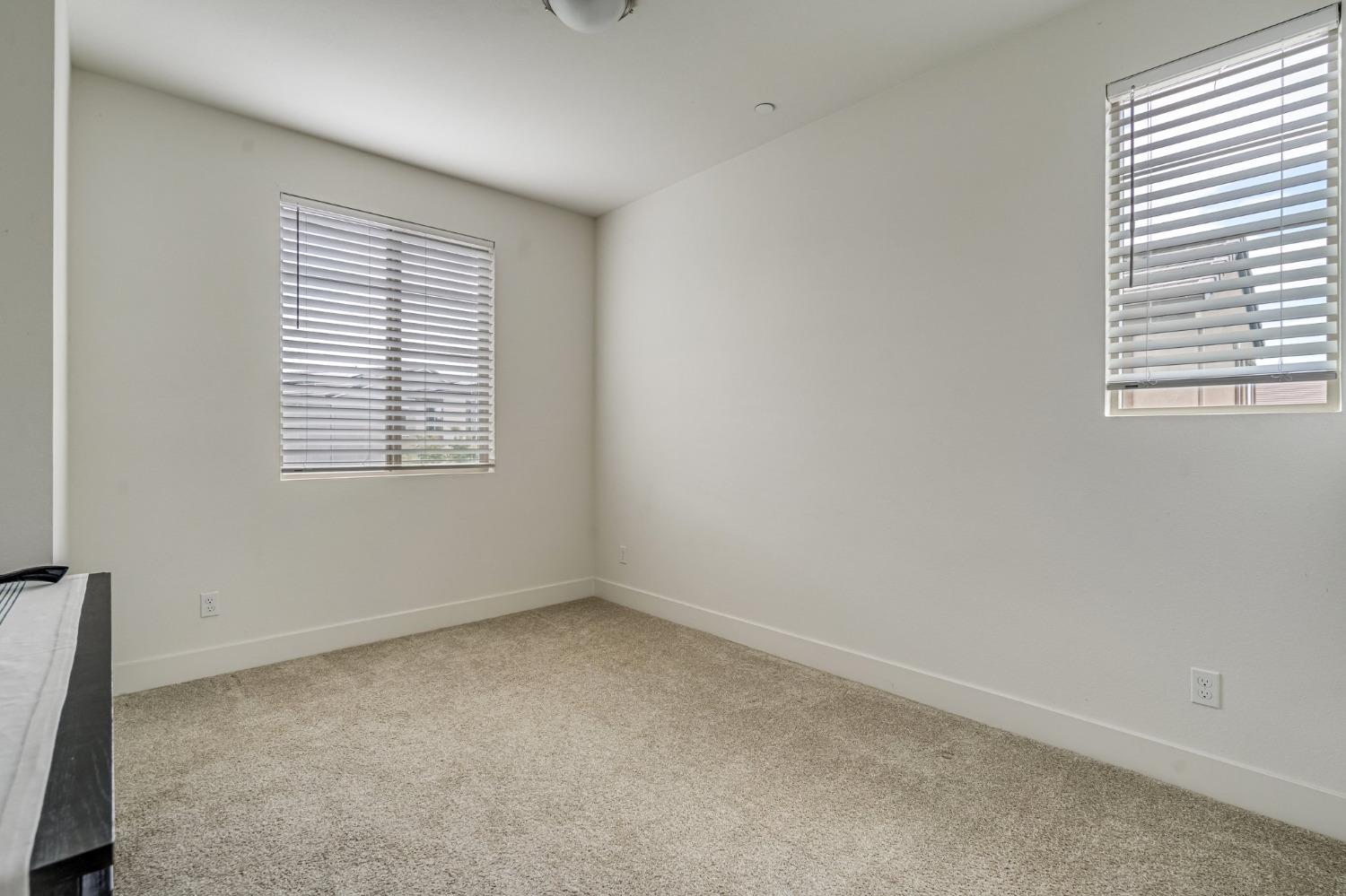 Detail Gallery Image 18 of 21 For 3777 Po River Way, Sacramento,  CA 95834 - 3 Beds | 2/1 Baths