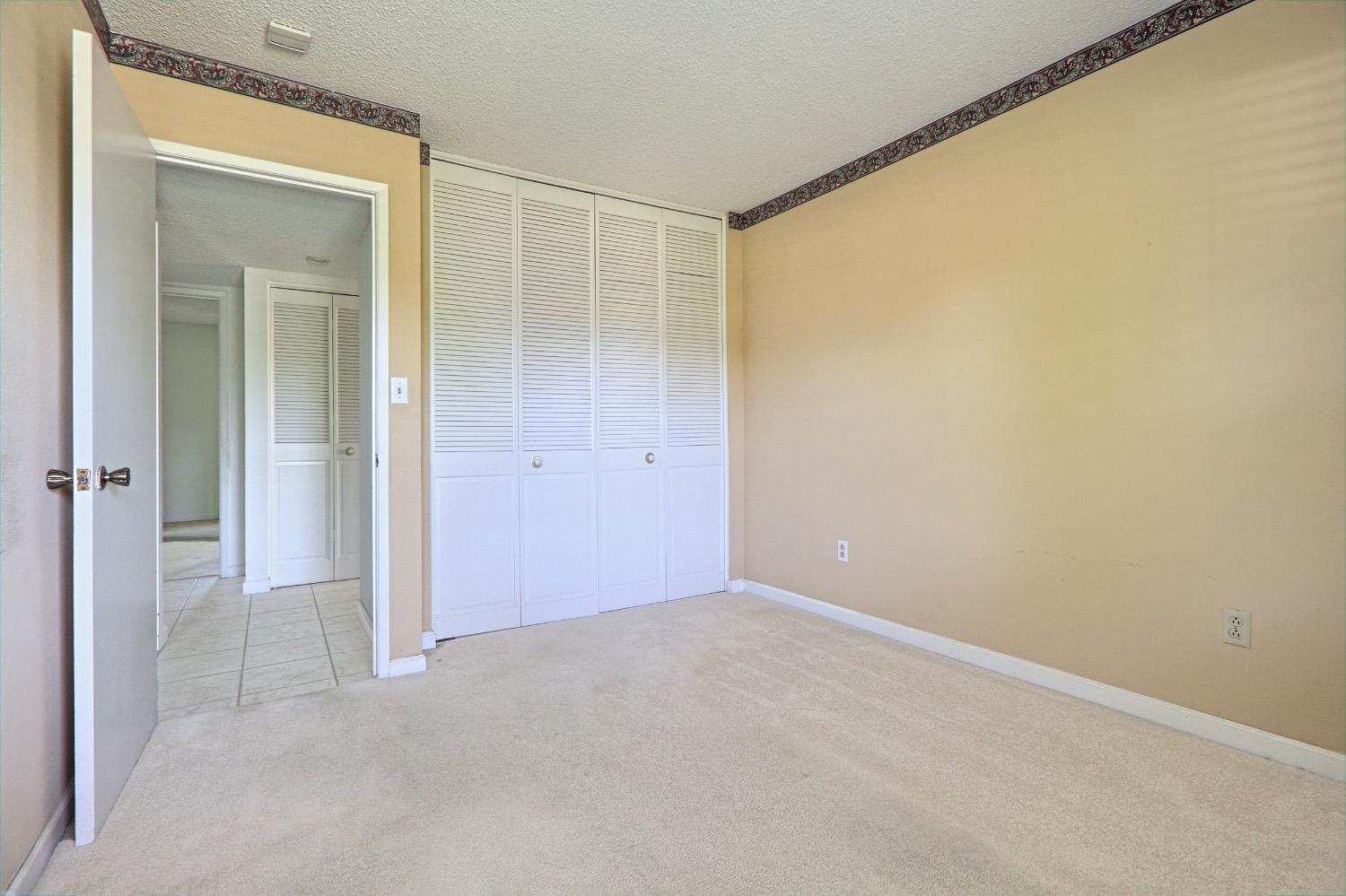 Detail Gallery Image 26 of 34 For 10 W Hacienda Ln, Woodland,  CA 95695 - 3 Beds | 2 Baths