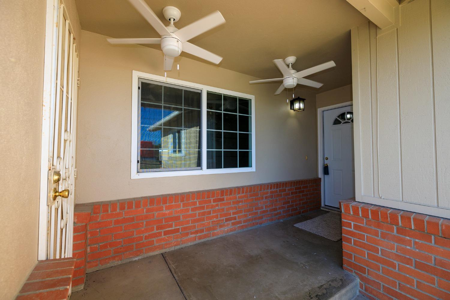 Detail Gallery Image 12 of 50 For 136 W Stuhr Rd, Newman,  CA 95360 - 3 Beds | 2 Baths