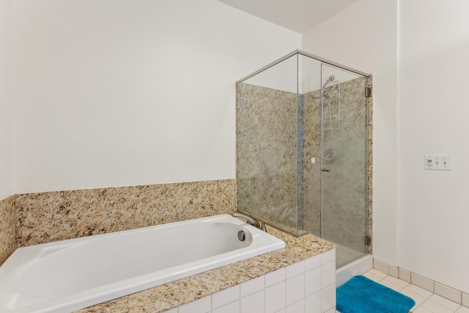 Detail Gallery Image 33 of 37 For 1445 Fruitdale Ave #319,  San Jose,  CA 95128 - 2 Beds | 2 Baths