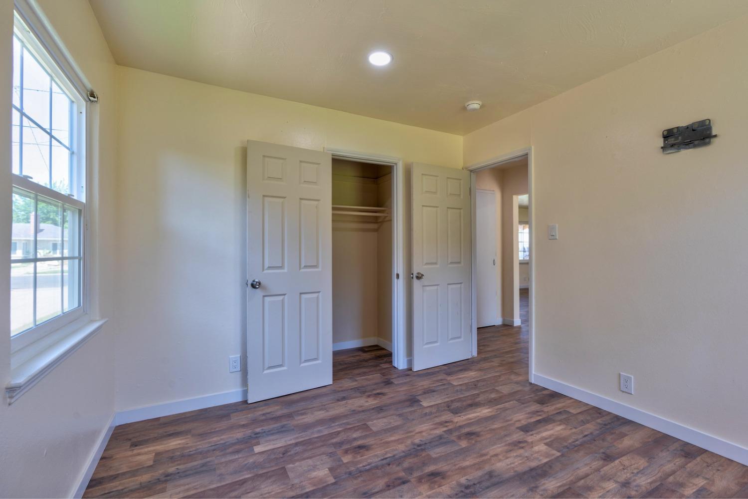 Detail Gallery Image 21 of 35 For 1034 E 22nd St, Merced,  CA 95340 - 3 Beds | 2 Baths