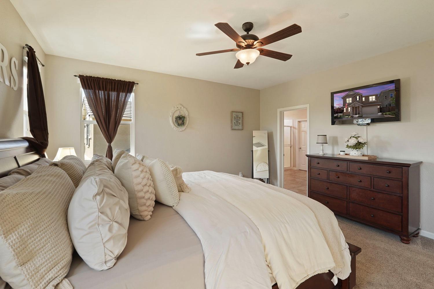 Detail Gallery Image 28 of 42 For 5717 Antique Rose Way, Riverbank,  CA 95367 - 3 Beds | 2/1 Baths