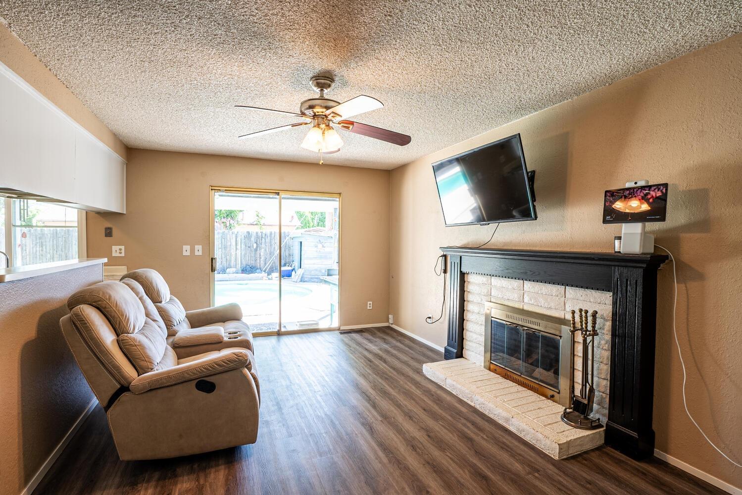 Detail Gallery Image 13 of 26 For 2608 Janna Ave, Modesto,  CA 95350 - 3 Beds | 2 Baths