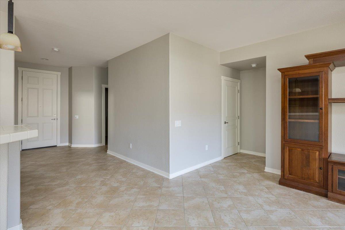 Detail Gallery Image 19 of 45 For 1282 Hawthorne Ln, Lincoln,  CA 95648 - 2 Beds | 2 Baths