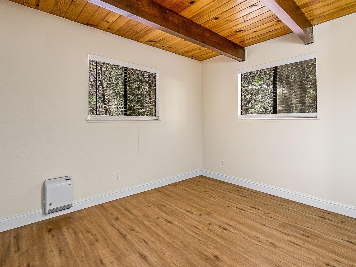 Detail Gallery Image 19 of 36 For 3241 Amber Trl, Pollock Pines,  CA 95726 - 3 Beds | 2 Baths