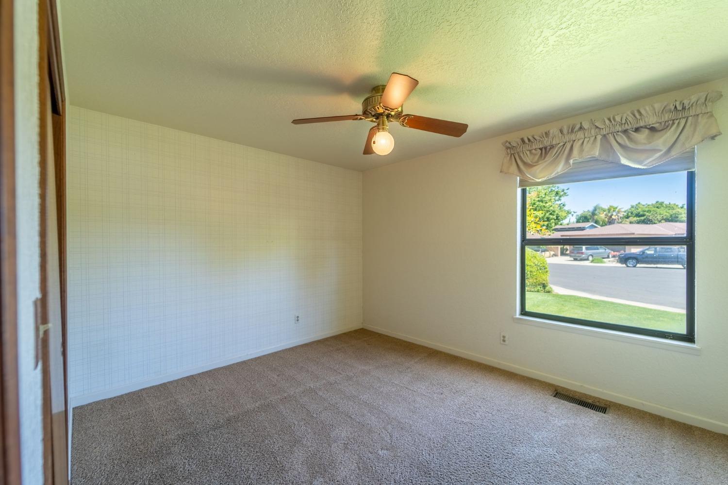 Detail Gallery Image 21 of 38 For 1305 Fransen Ct, Modesto,  CA 95355 - 3 Beds | 2/1 Baths