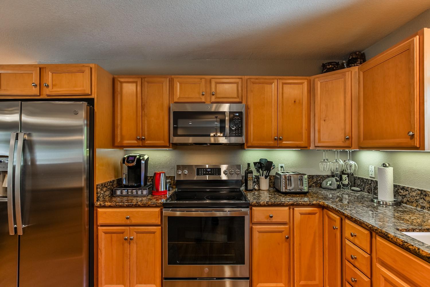 Detail Gallery Image 21 of 81 For 2360 Ponderosa Rd, Rescue,  CA 95672 - 3 Beds | 2 Baths